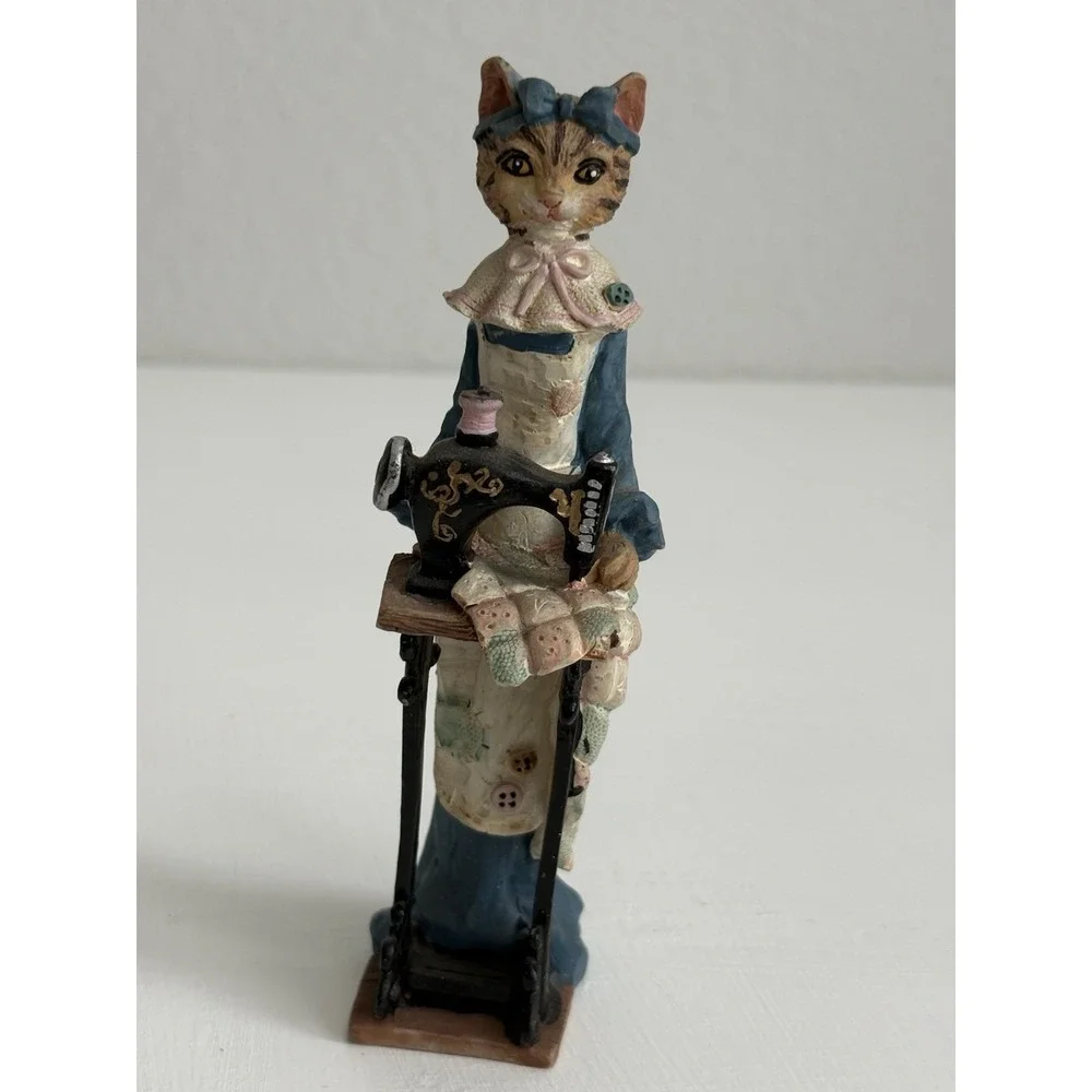 Vintage Country Cat Figurines Farmer & Seamstress Resin Shelf Decor